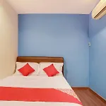 Oyo 90282 Hotel Taj Inn, Seksyen 7